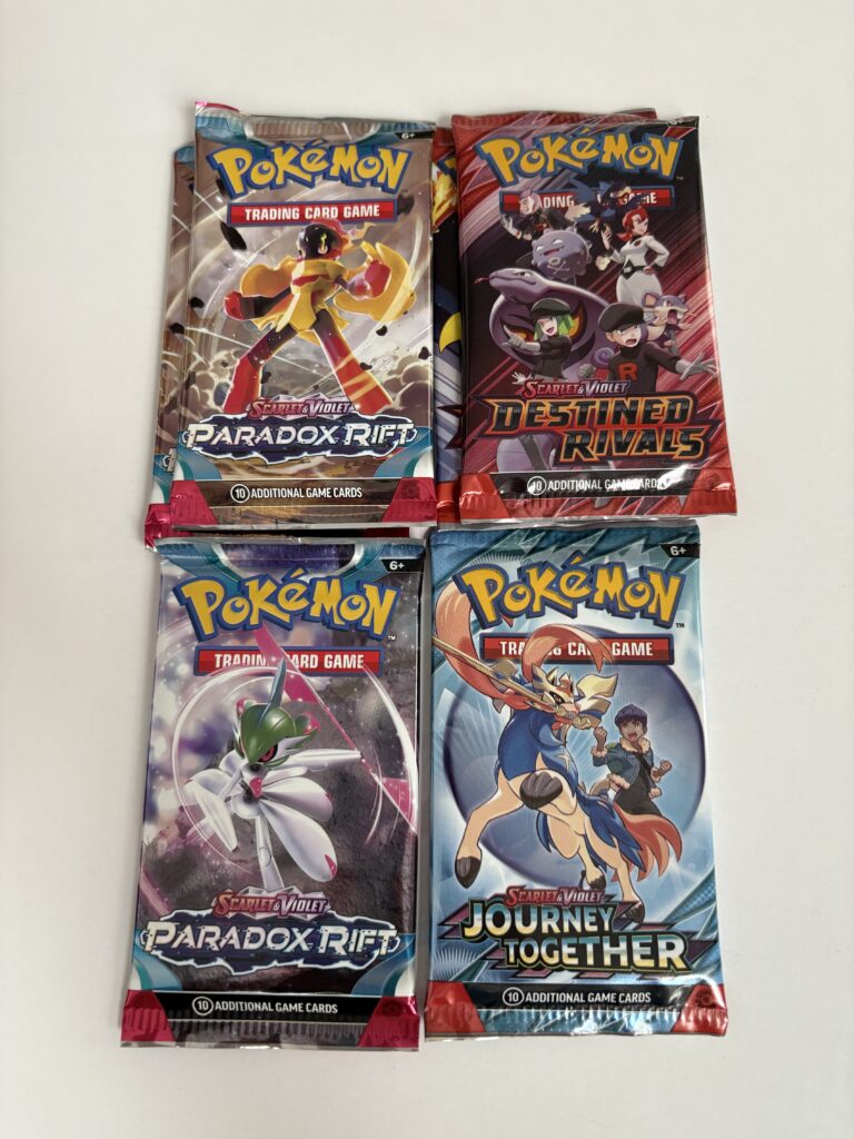 Boostery z tego unboxingu, 3 x Paradox Rift, 2 x Destined Rivals, 1 x Journey Together